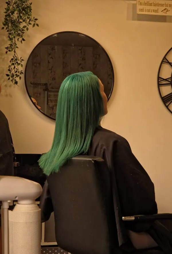 Emerald green vivid